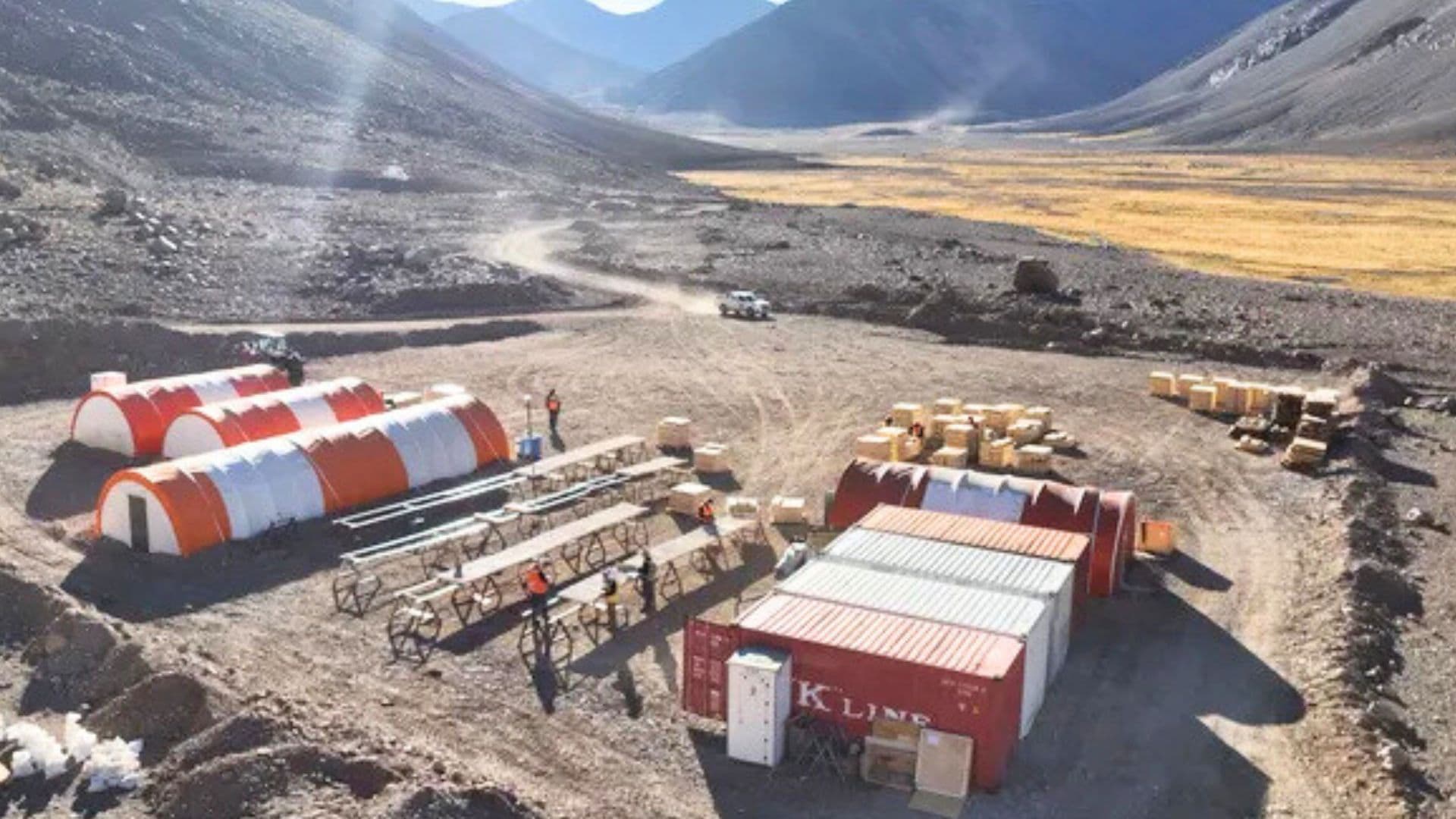 Los Azules oficializa su adhesión al RIGI ante autoridades mineras