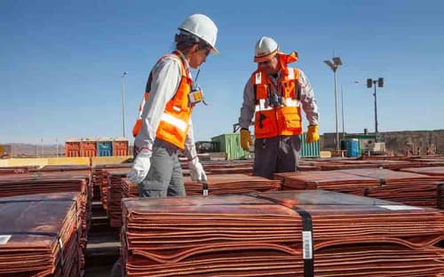 San Juan propuso un consejo minero tripartito para garantizar contratos a proveedores locales