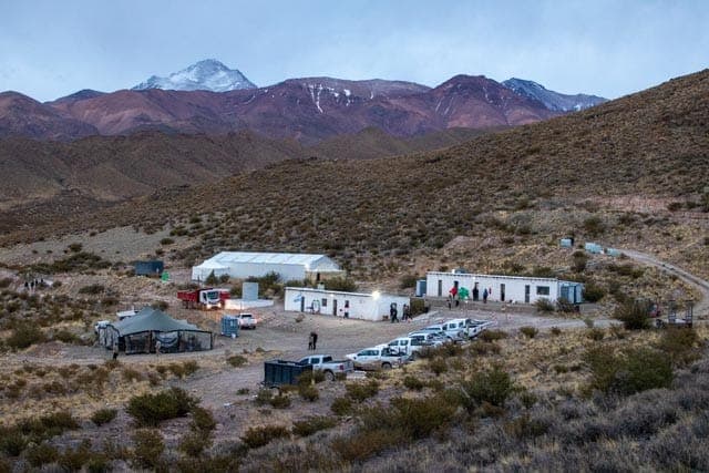 PSJ Cobre Mendocino muestra desde el terreno cómo avanza el relevamiento geológico del proyecto