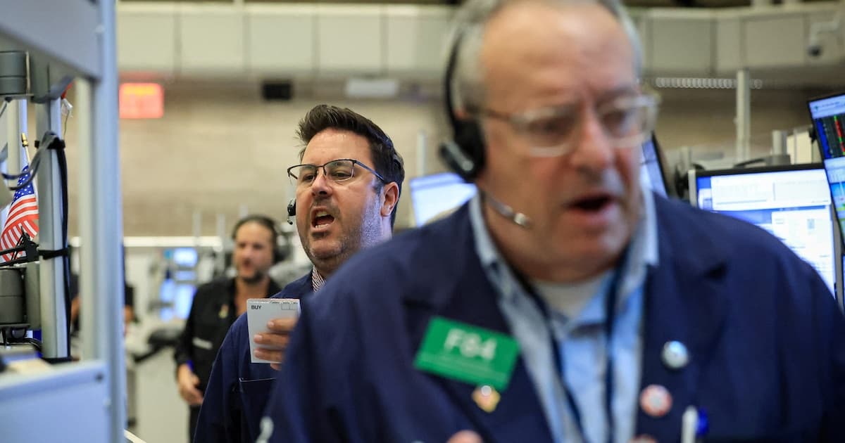 Los activos argentinos retrocedieron ante la baja del petróleo y una rueda dispar en Wall Street