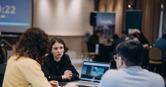 Vicuña lanza una nueva ronda de negocios para empresas de Jáchal e Iglesia, ya con la obra eléctrica aprobada