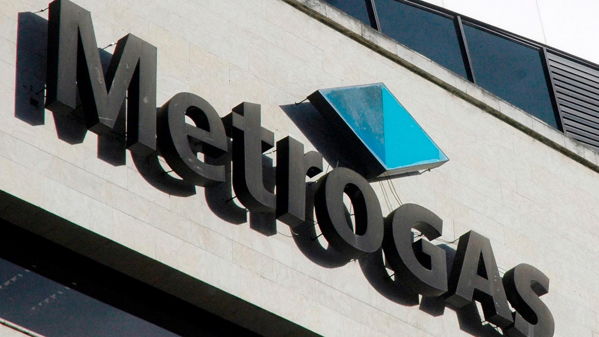 El cambio regulatorio que habilitó a Edenor a avanzar sobre Metrogas