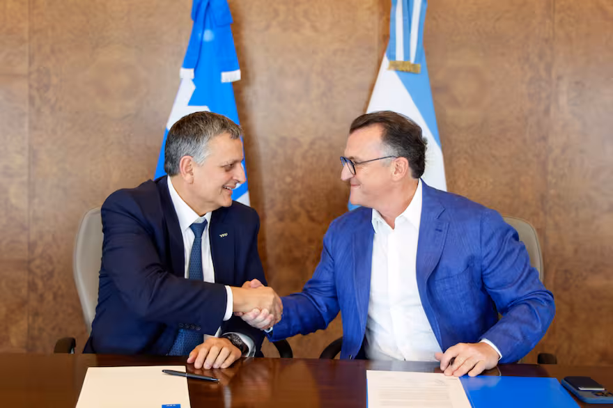 YPF y Globant, juntos para optimizar la cadena de suministro con IA