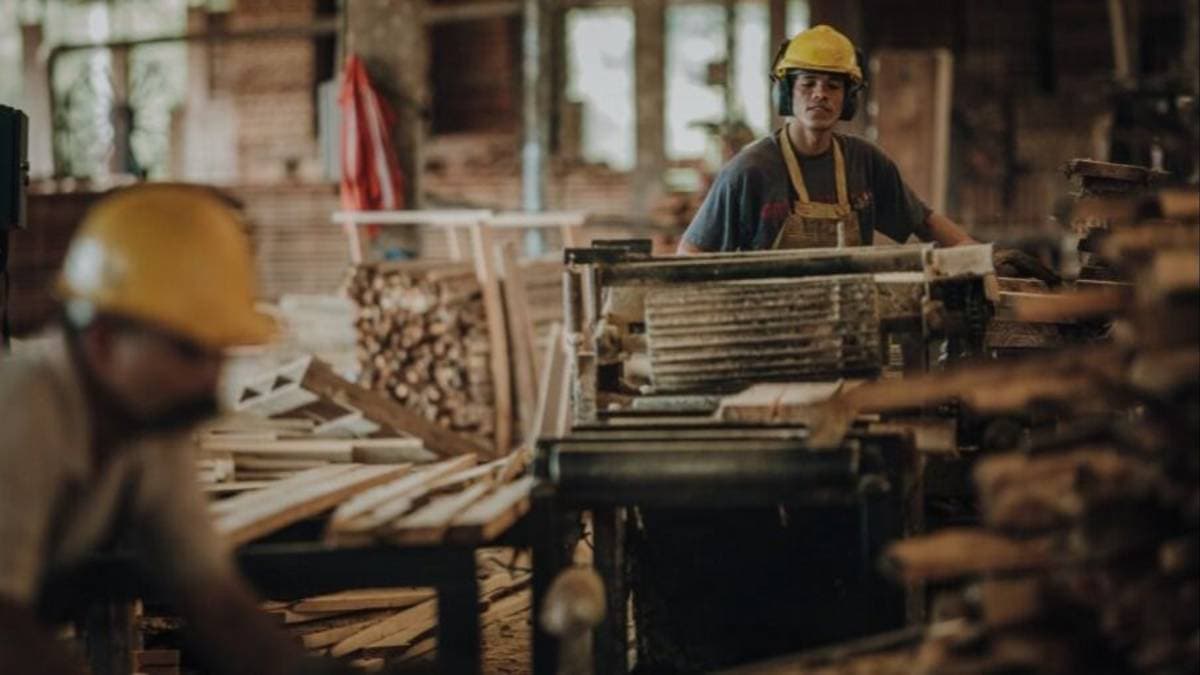 La industria santafesina mantiene una caída extendida pese al impulso agroexportador
