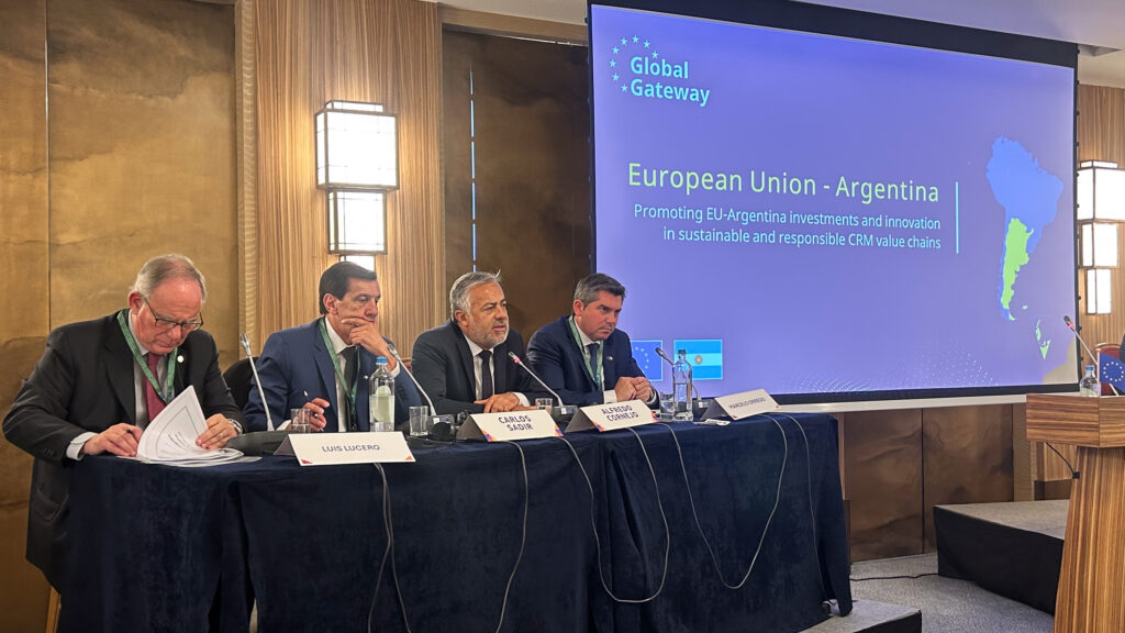 Cornejo en Bruselas Mineria