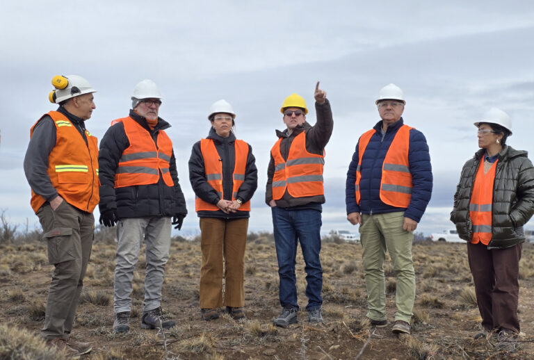 Río Negro celebra el Día del Trabajador Minero con el auge del oro de la mina Calcatreu