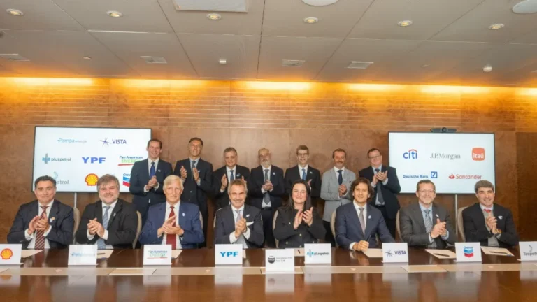 El Consorcio Vaca Muerta Oleoducto Sur logra un financiamiento histórico para su construcción