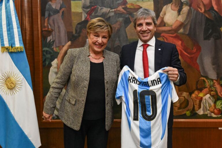 Georgieva destacó Vaca Muerta y pidió sostener el rumbo económico argentino