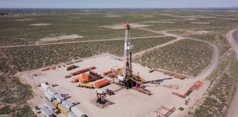 Neuquén licita 15 áreas de Vaca Muerta y la Cuenca Neuquina